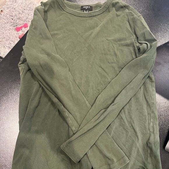 Forever 21 Mens Forest Green Medium Sweater Long Sleeves Crew Neck - Picture 1 of 3